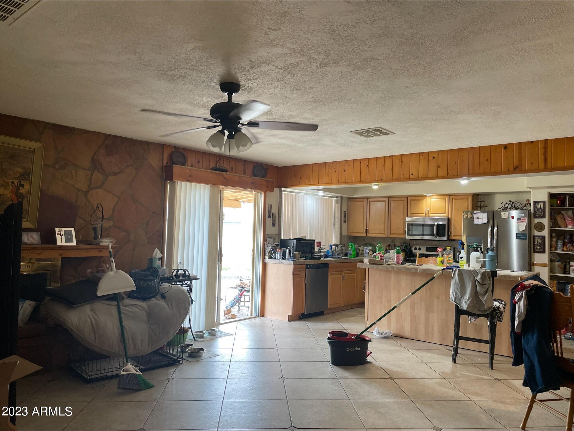 3637 W BLUEFIELD Avenue, Glendale