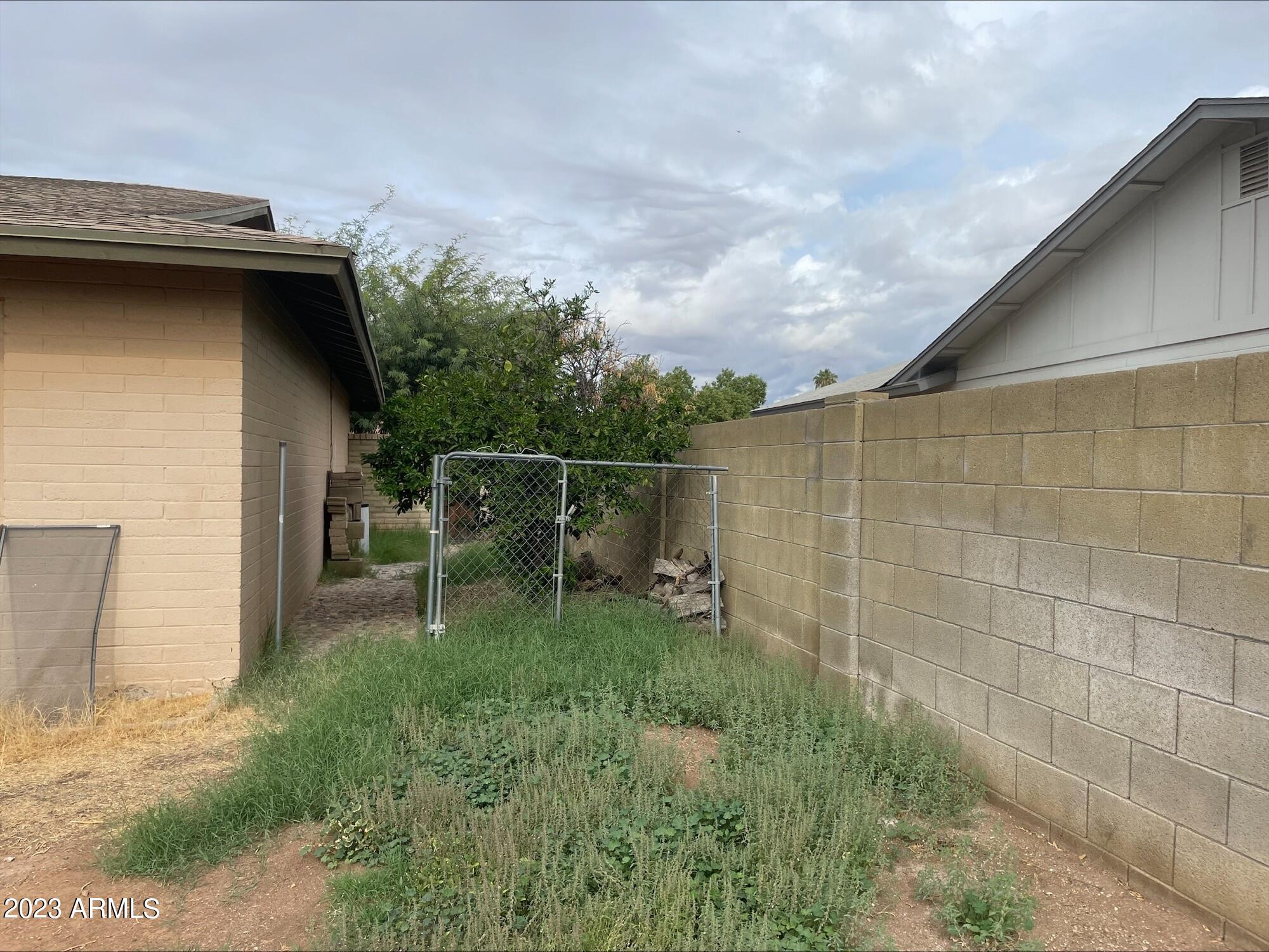 3637 W BLUEFIELD Avenue, Glendale