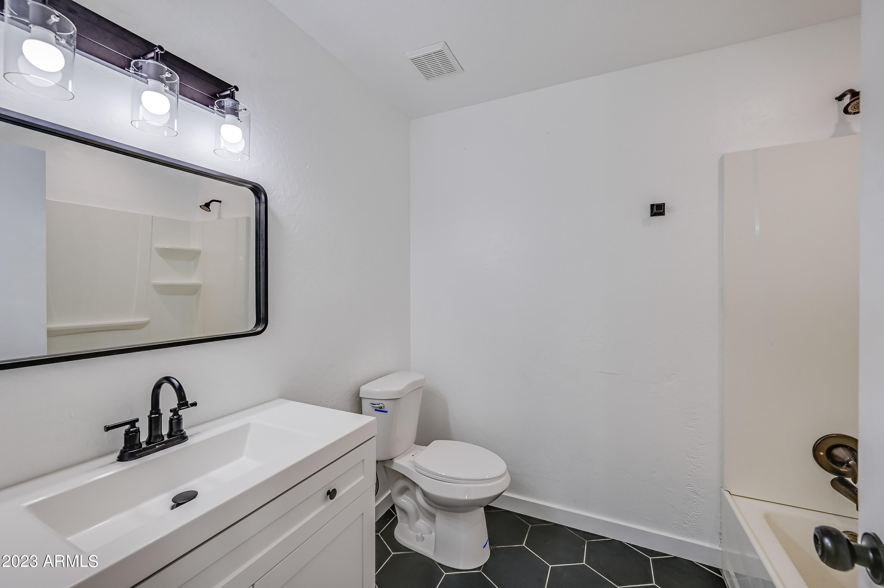 8132 E Javelina Avenue, Mesa