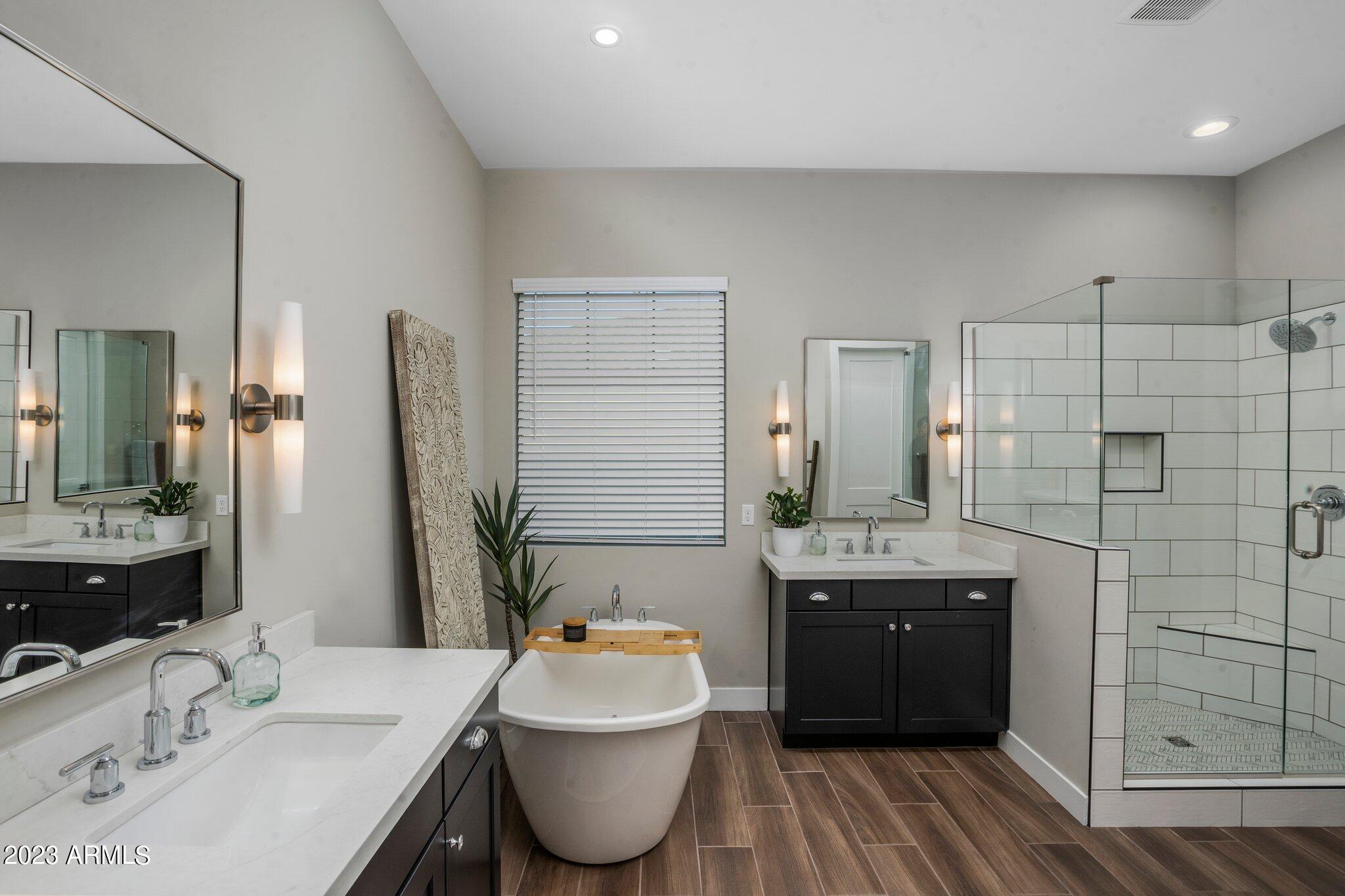 4230 E CAROL ANN Lane, Phoenix