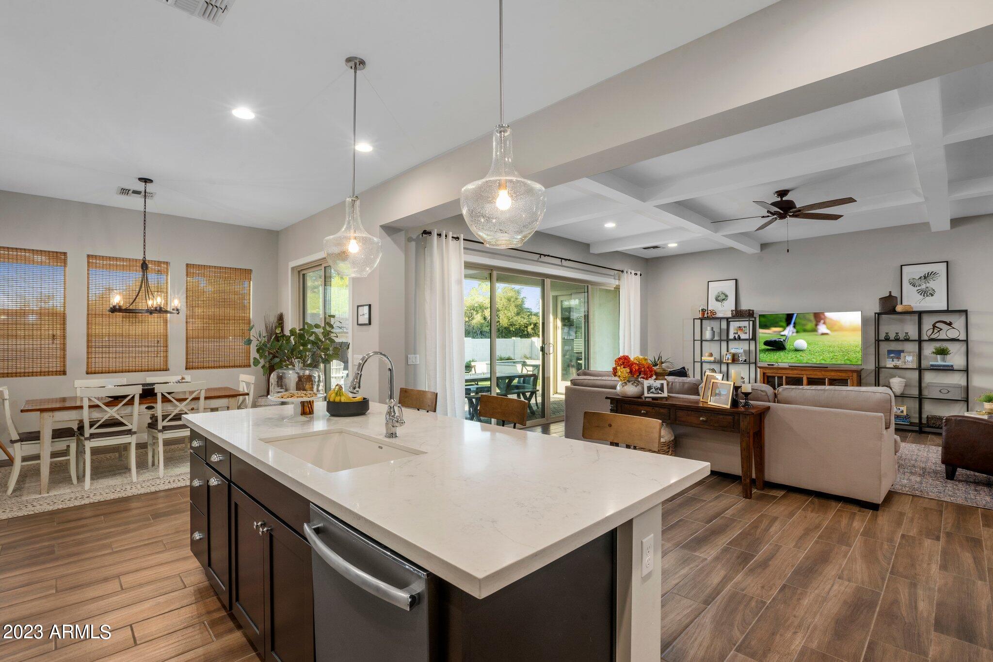 4230 E CAROL ANN Lane, Phoenix