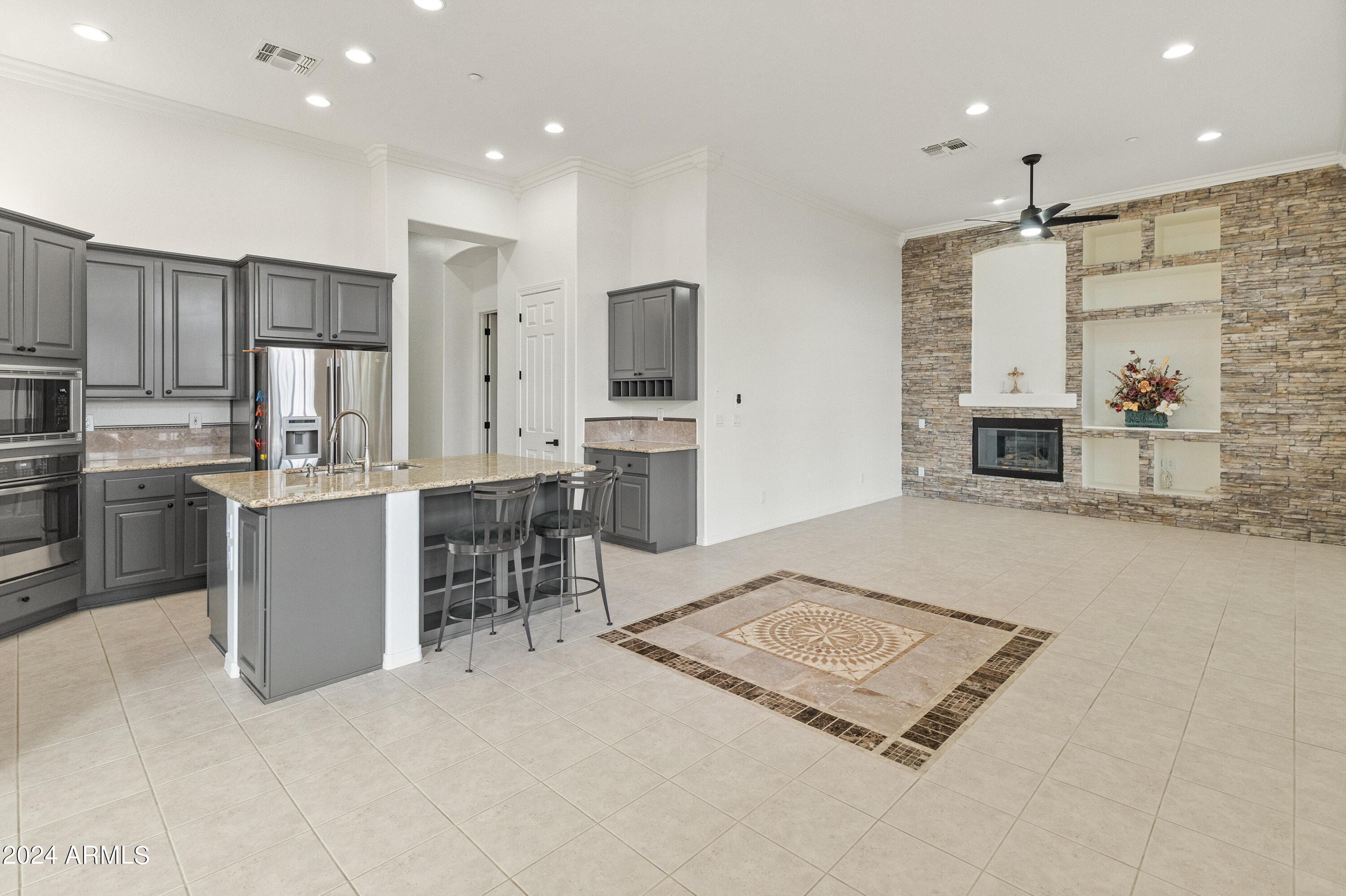 42240 N STONEMARK Drive, Anthem