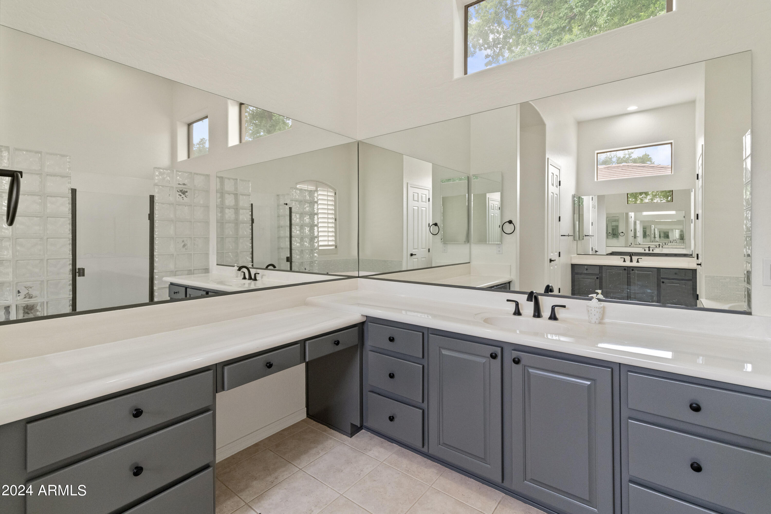 42240 N STONEMARK Drive, Anthem