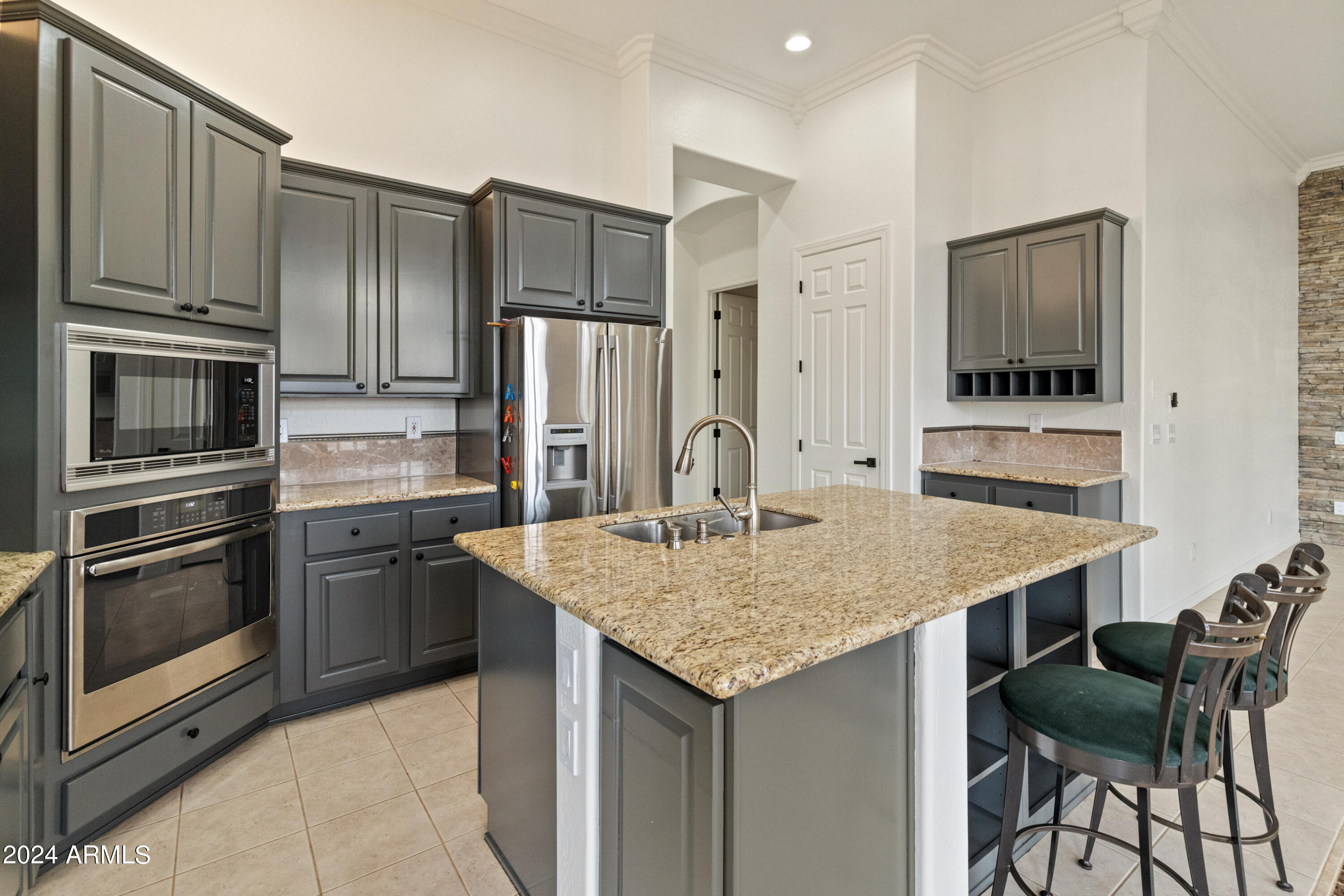 42240 N STONEMARK Drive, Anthem