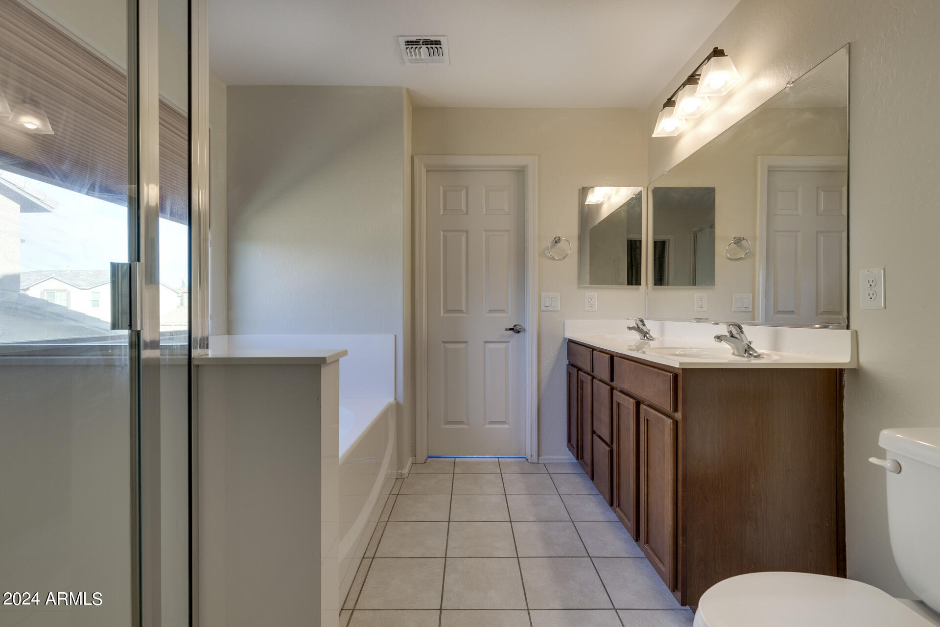 18161 W Hatcher Road, Waddell