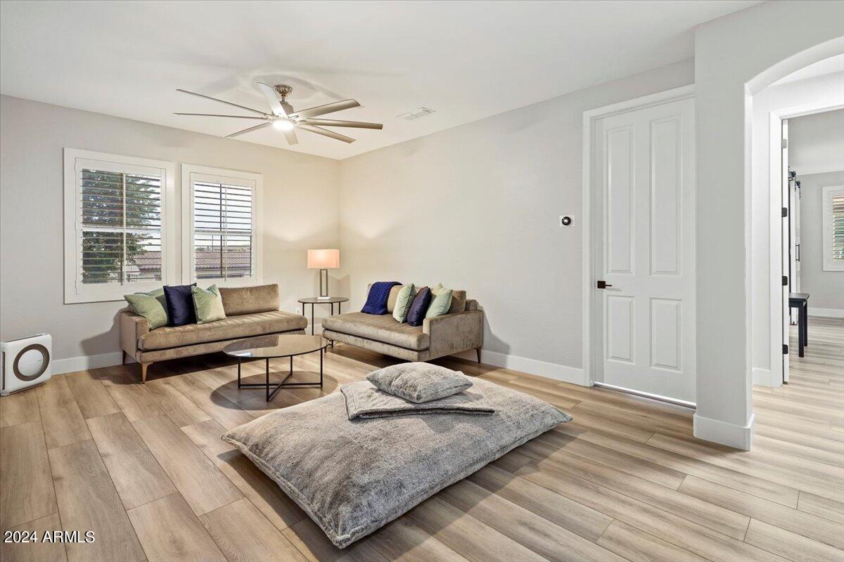 2852 E REDWOOD Place, Chandler