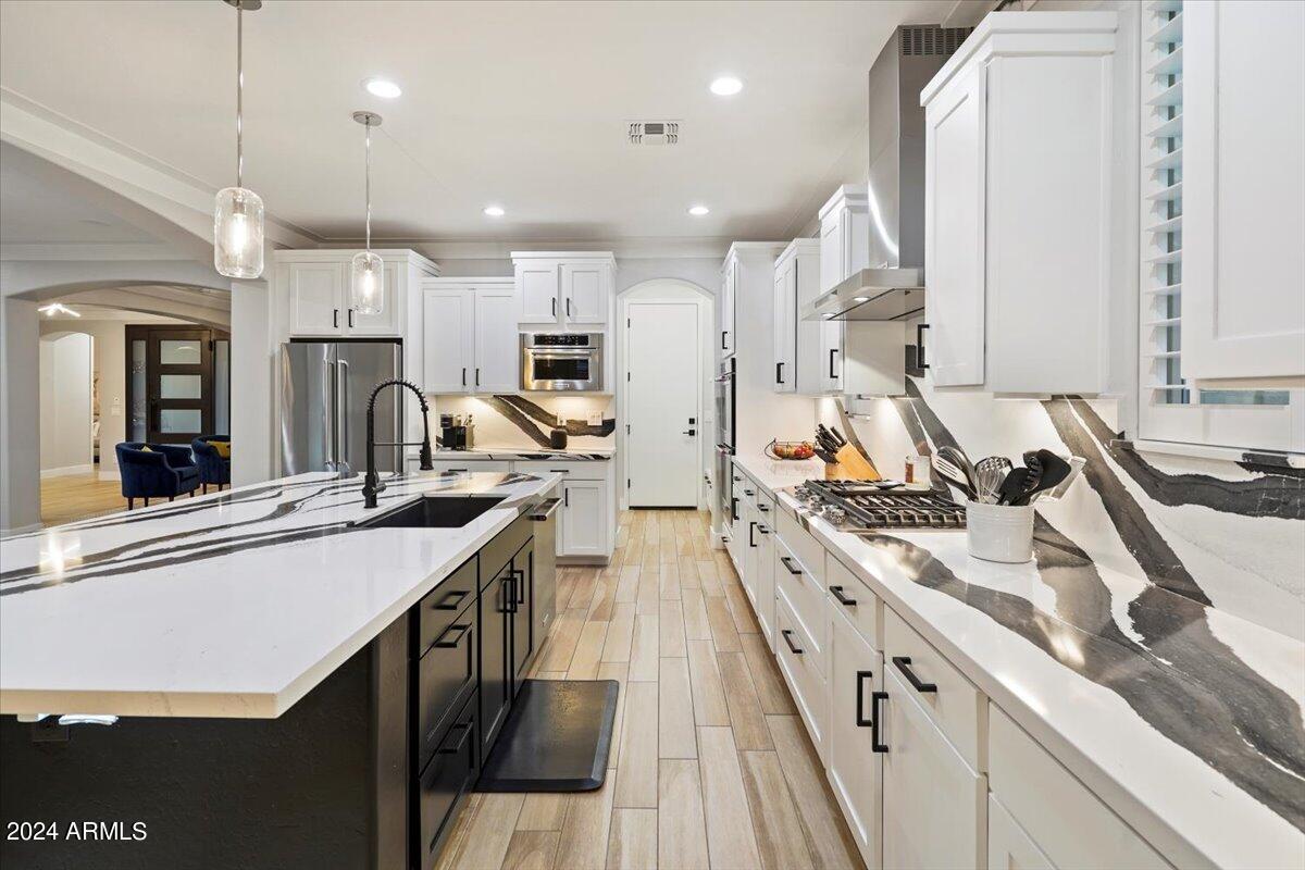 2852 E REDWOOD Place, Chandler