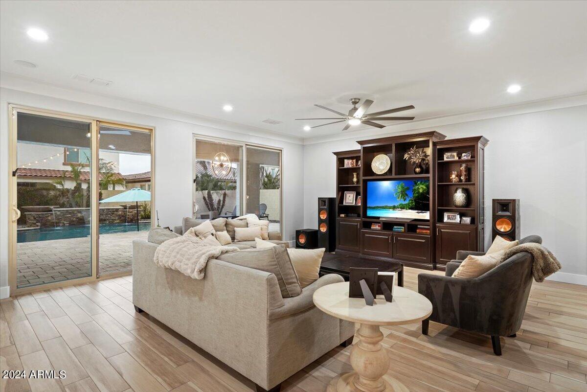 2852 E REDWOOD Place, Chandler