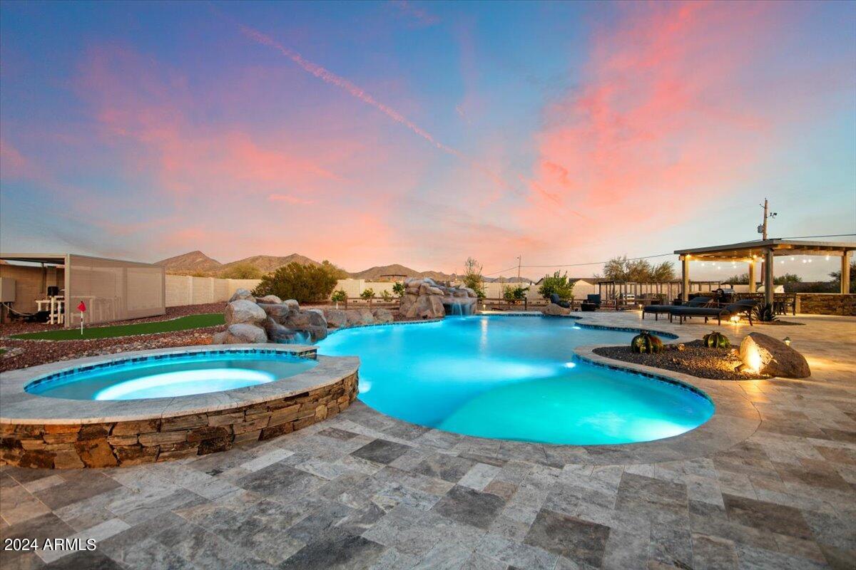 40403 N 6TH Avenue, Phoenix