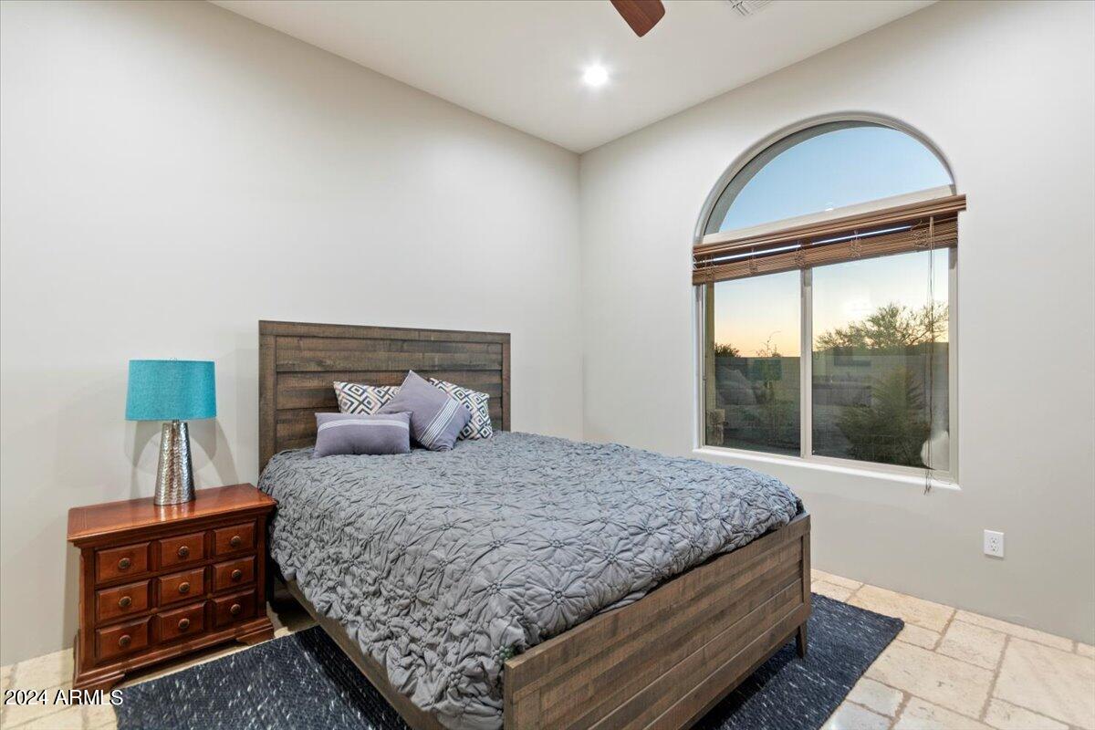 40403 N 6TH Avenue, Phoenix