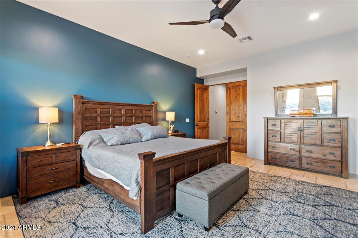 40403 N 6TH Avenue, Phoenix