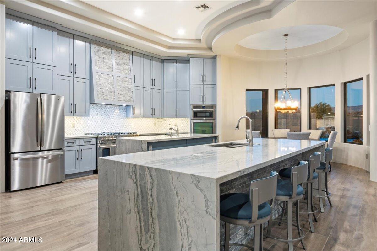 40403 N 6TH Avenue, Phoenix