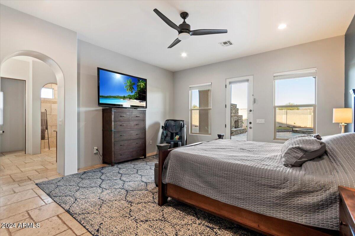 40403 N 6TH Avenue, Phoenix