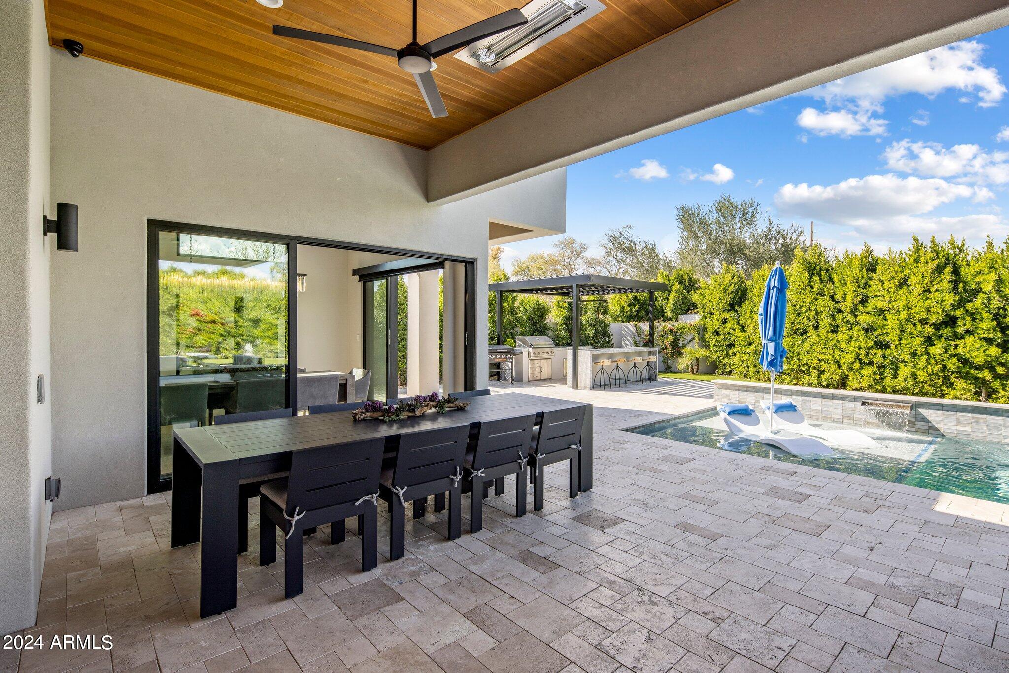 7530 E SUNDOWN Court, Scottsdale