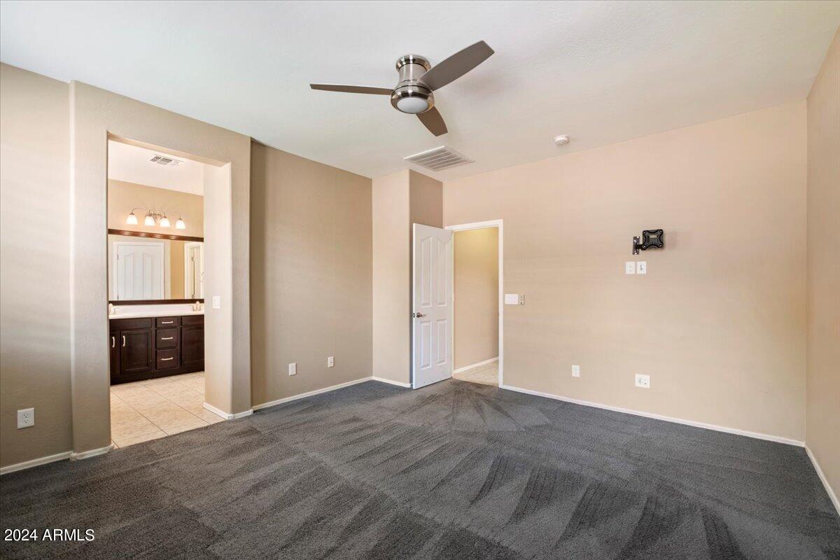 2526 W PEROLA Drive, Phoenix