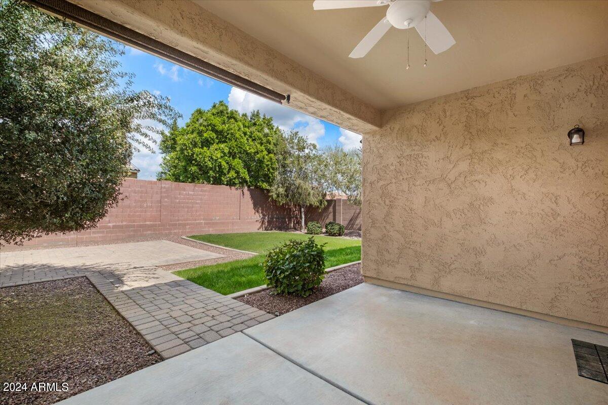 2526 W PEROLA Drive, Phoenix