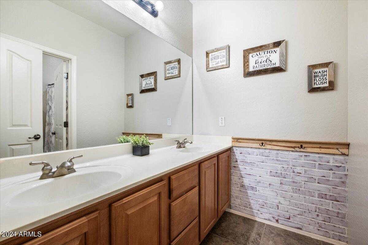 16168 W Clinton Street, Surprise