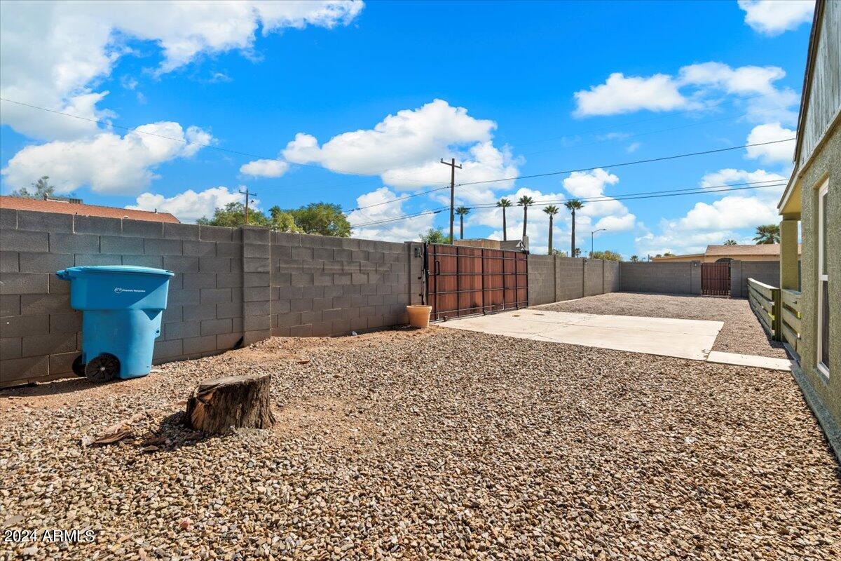 1845 E CYPRESS Street, Phoenix