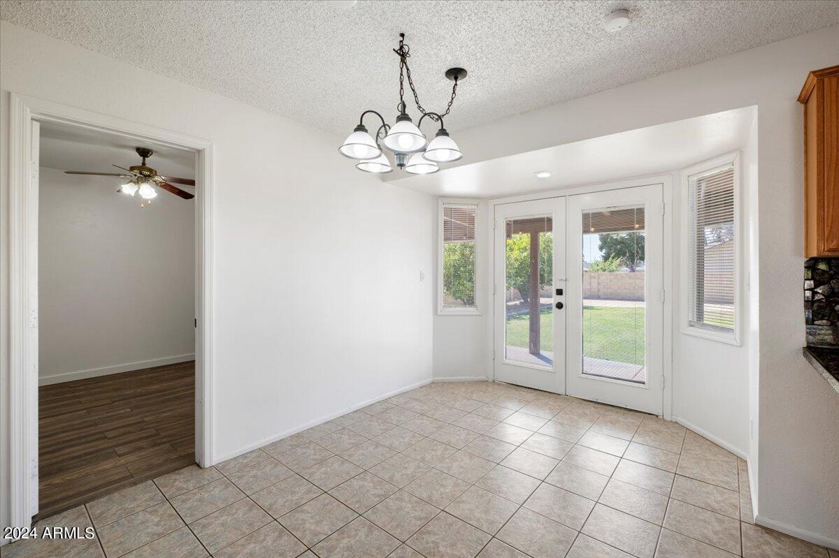 12014 N 60th Avenue, Glendale