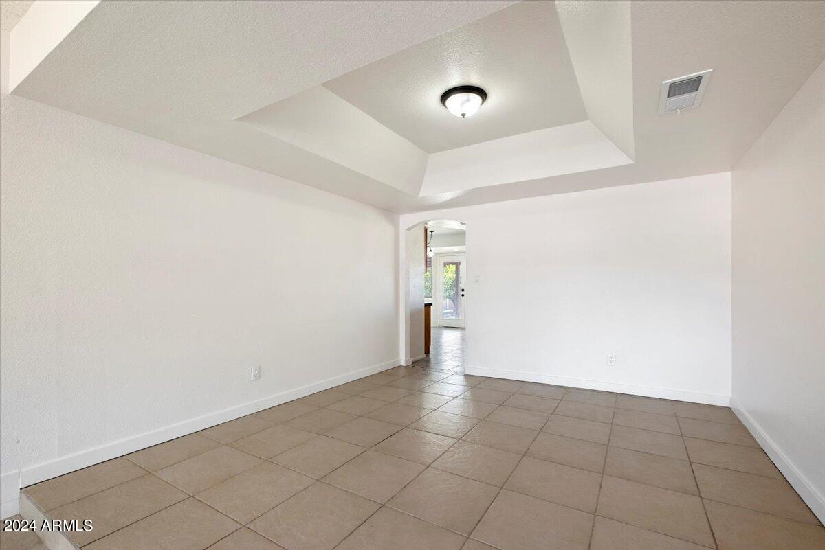 12014 N 60th Avenue, Glendale