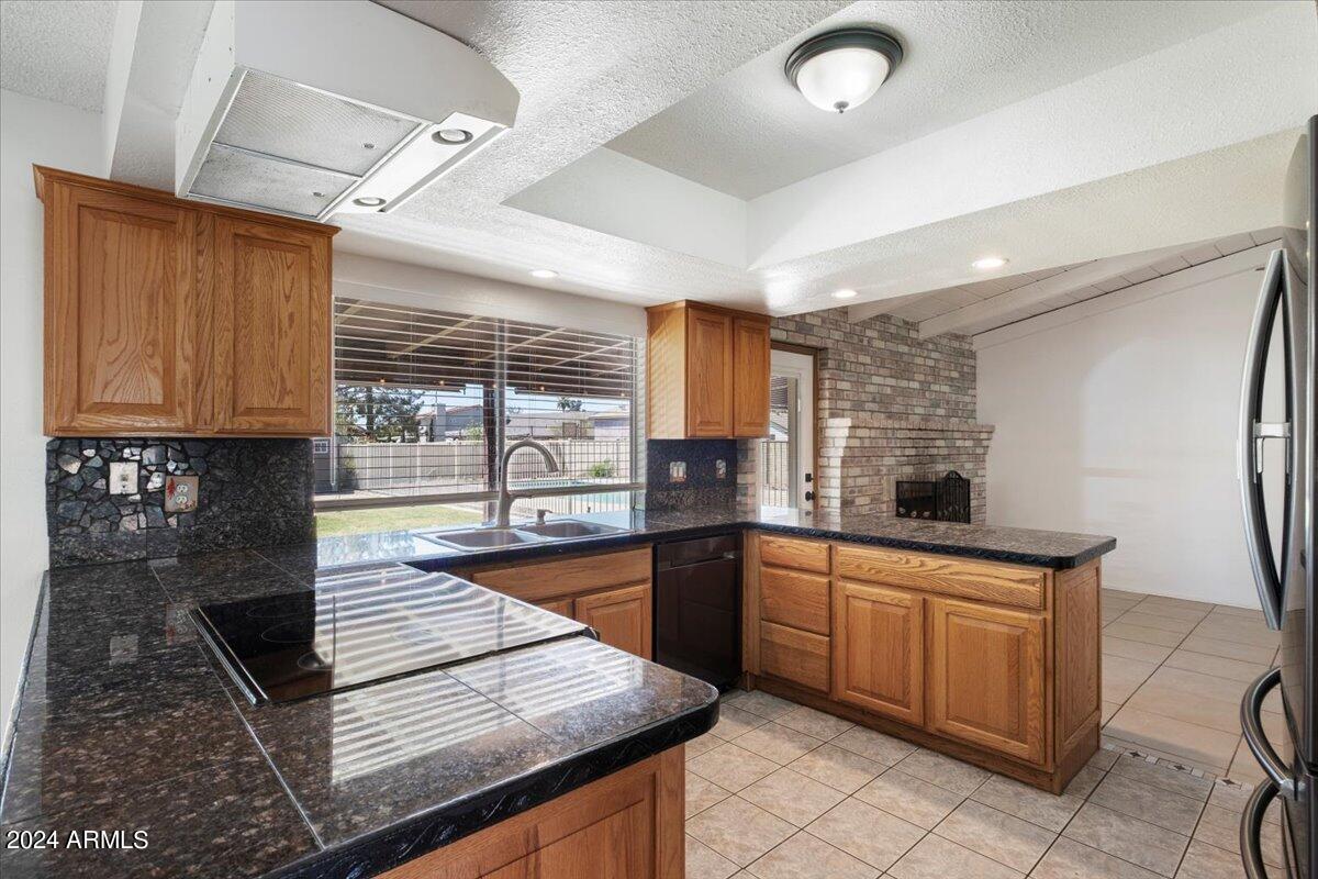 12014 N 60th Avenue, Glendale