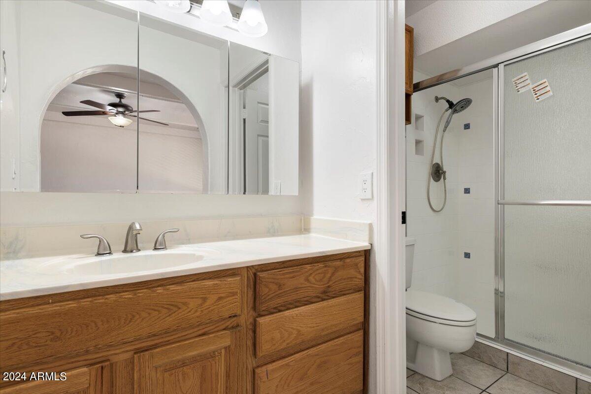 12014 N 60th Avenue, Glendale