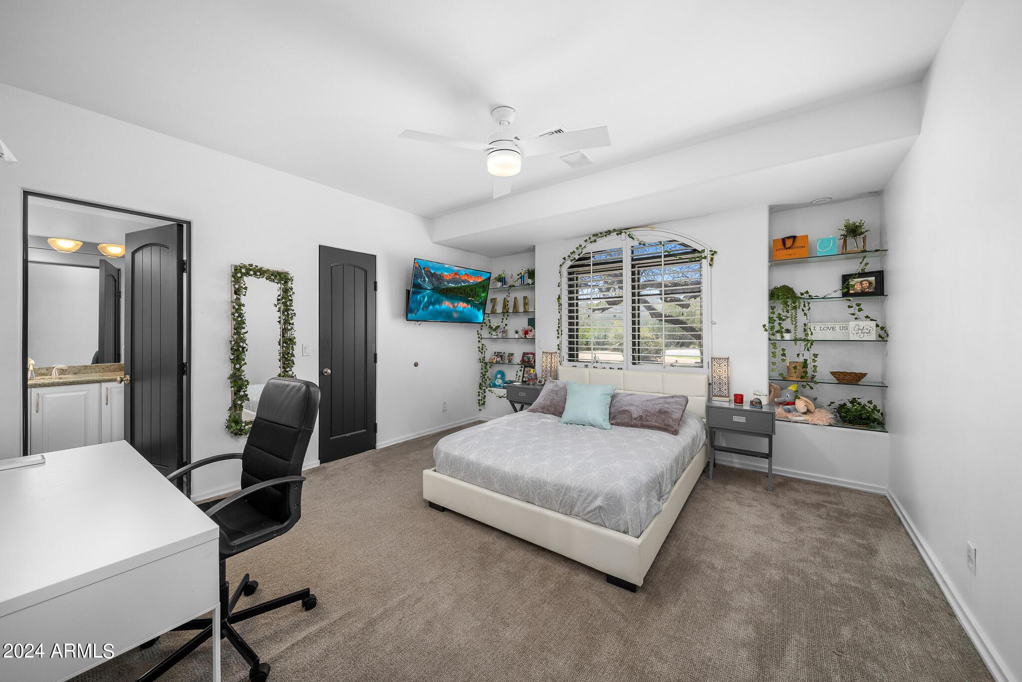 4840 E CAIDA DEL SOL Drive, Paradise Valley