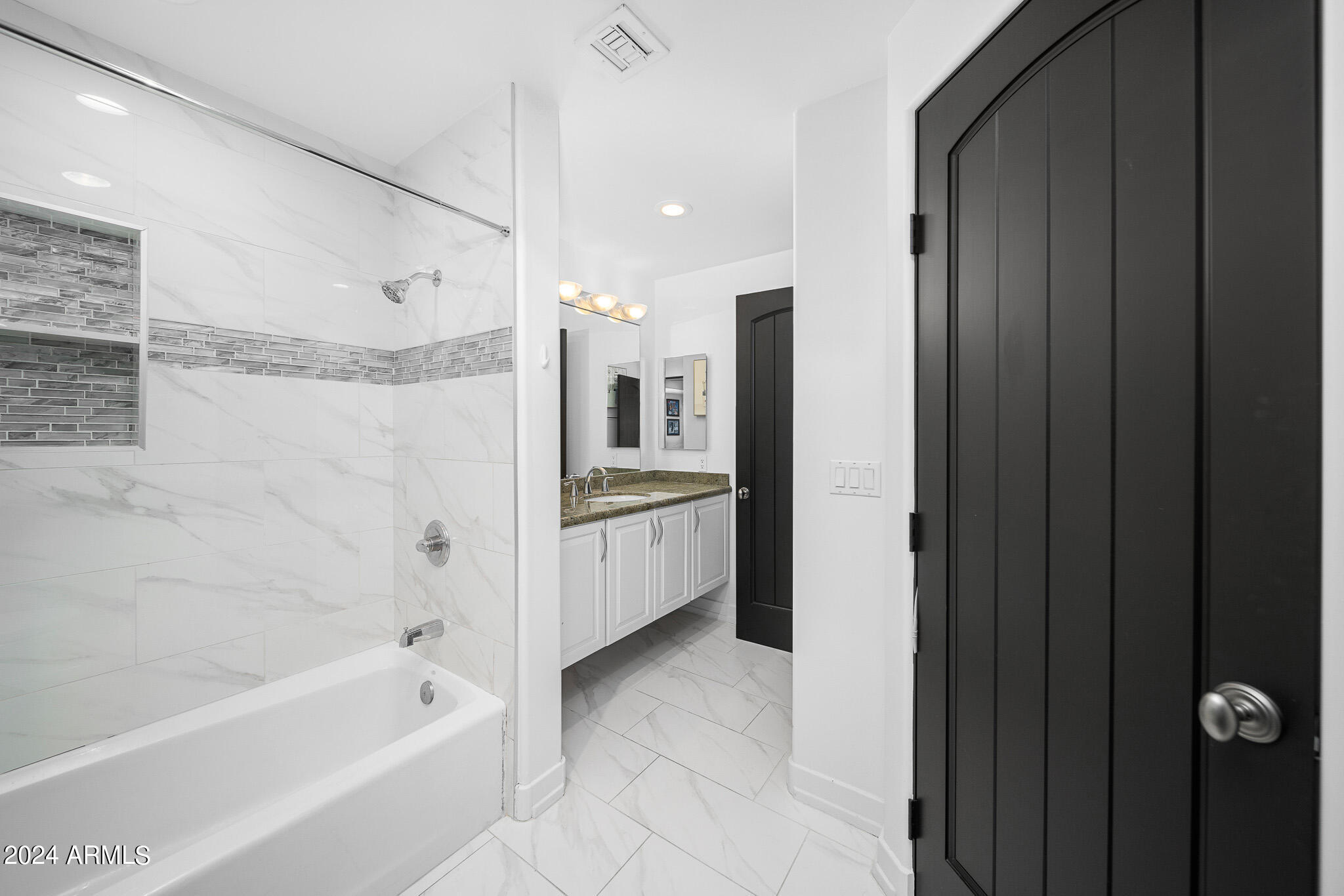 4840 E CAIDA DEL SOL Drive, Paradise Valley