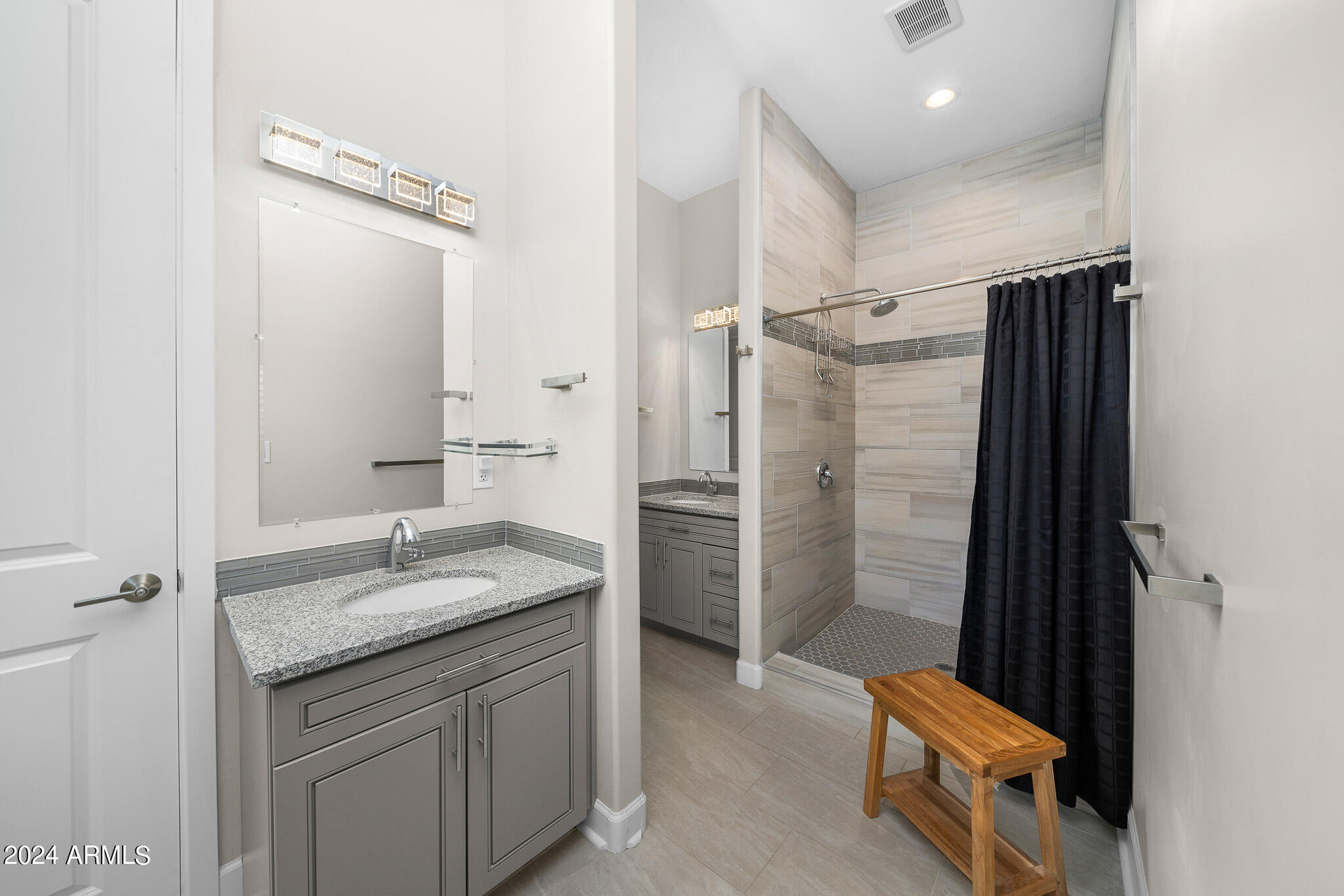 4840 E CAIDA DEL SOL Drive, Paradise Valley