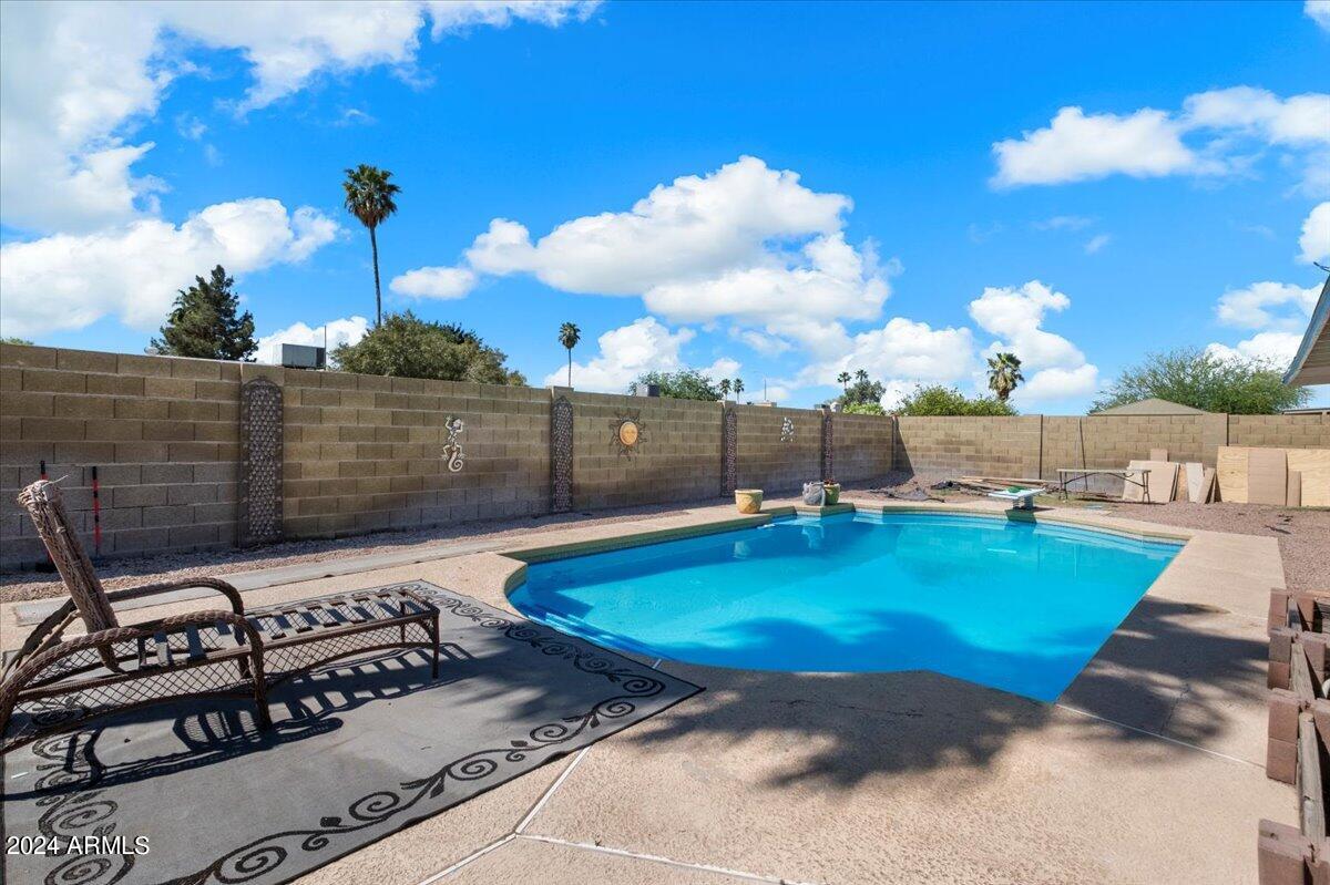 1289 W LINDA Lane, Chandler