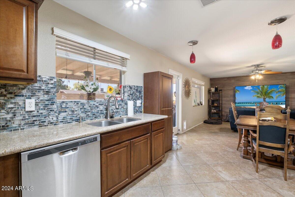 1289 W LINDA Lane, Chandler