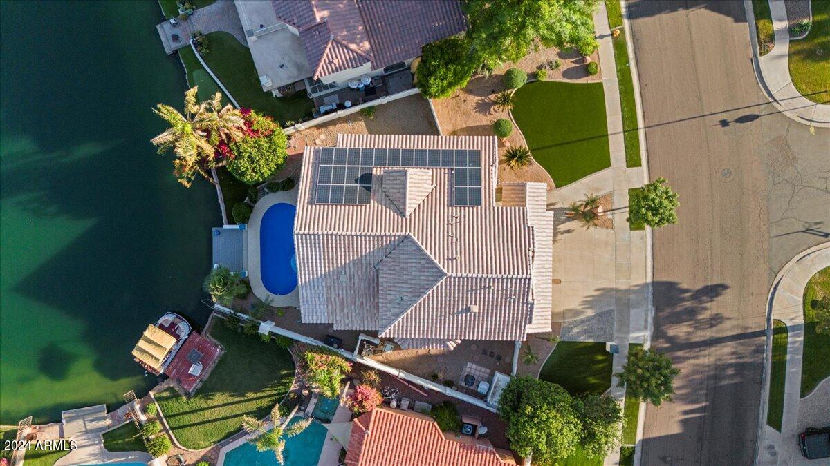 1227 N REGATTA Drive, Gilbert