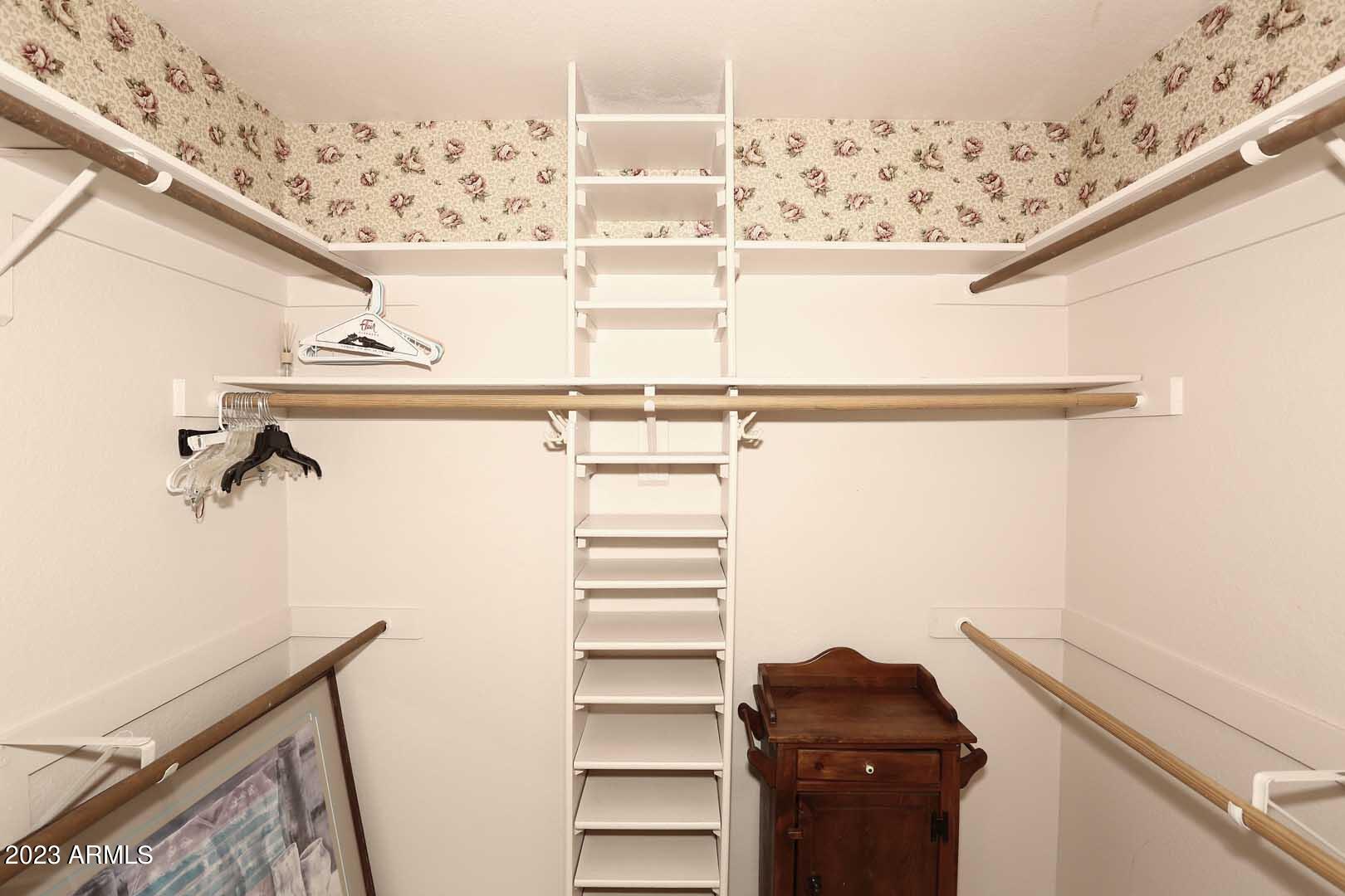 9712 W ORAIBI Drive, Peoria