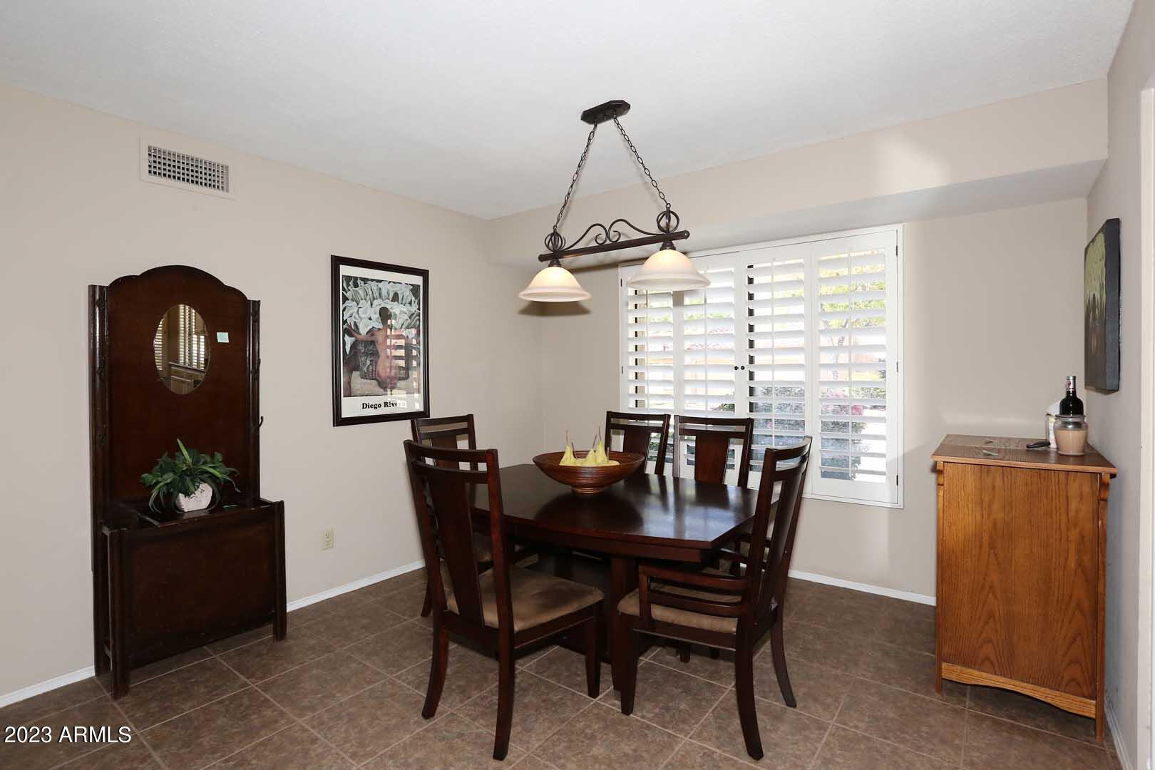 9712 W ORAIBI Drive, Peoria