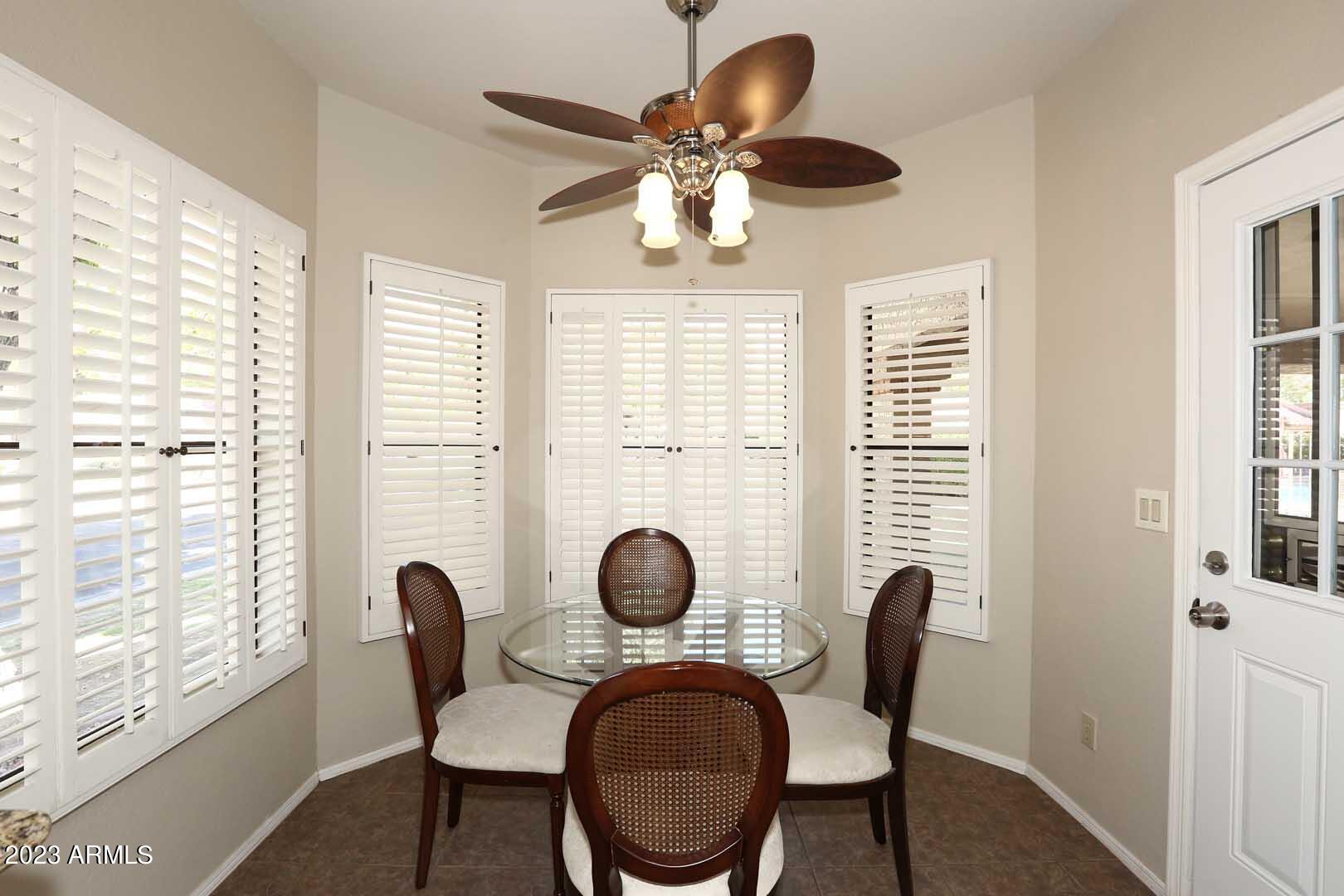 9712 W ORAIBI Drive, Peoria