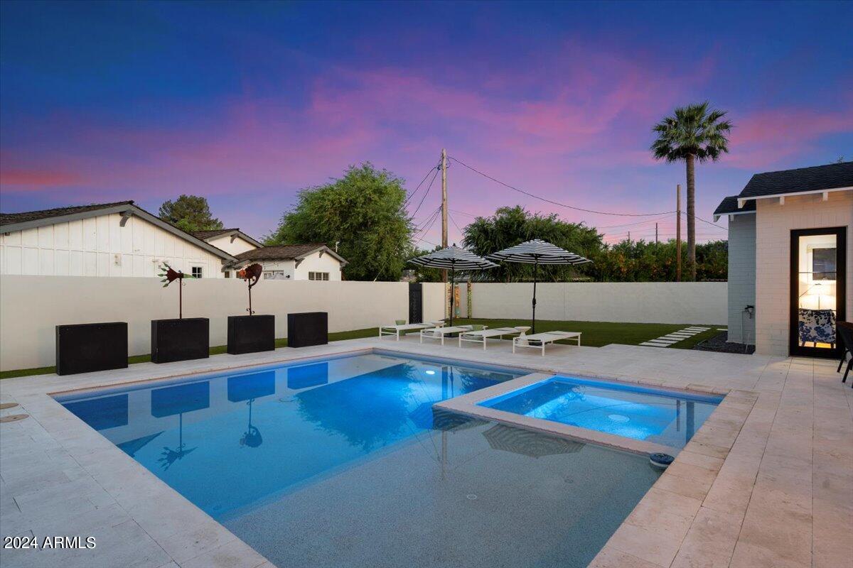 5235 E CALLE VENTURA, Phoenix