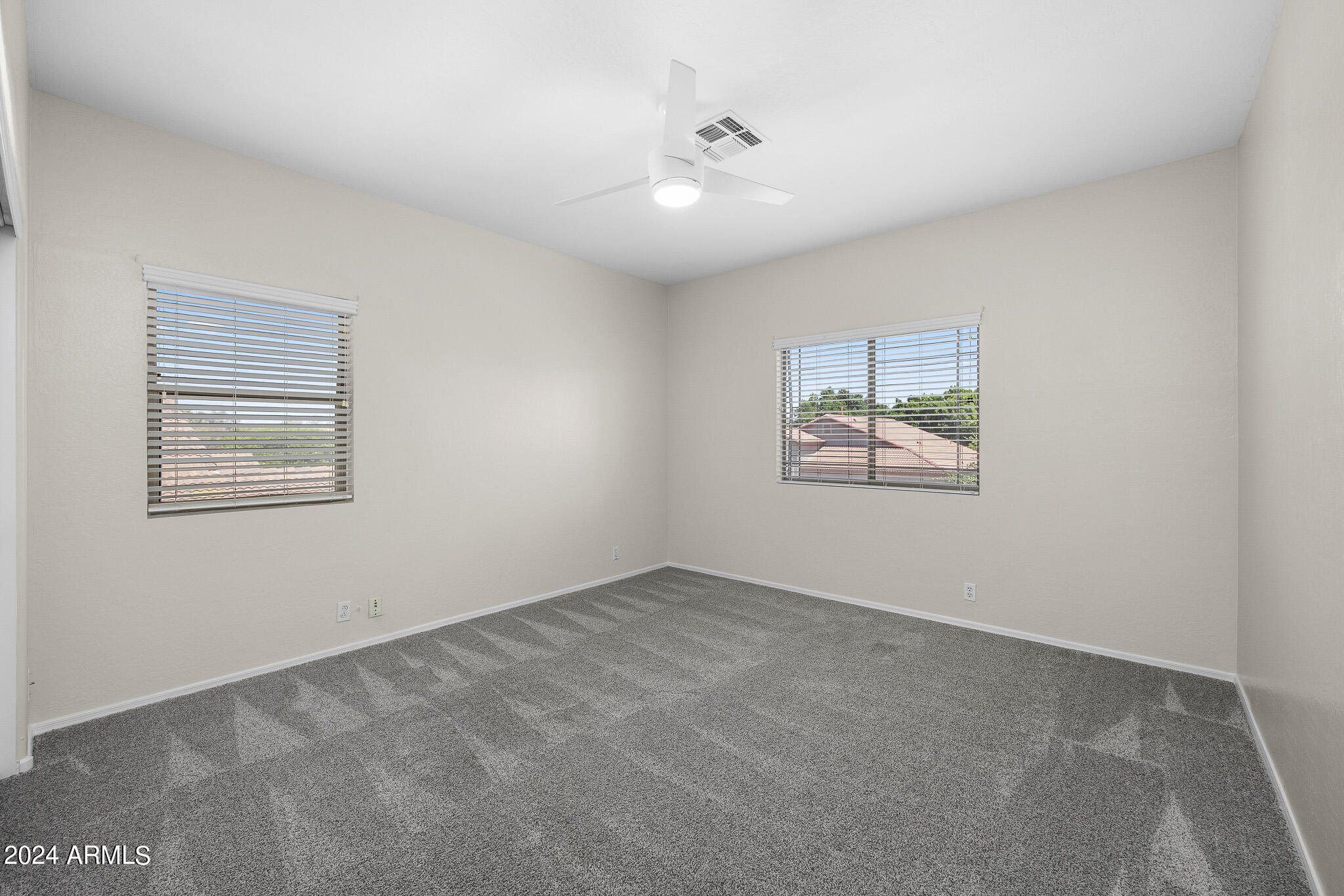 8021 W YUKON Drive, Peoria