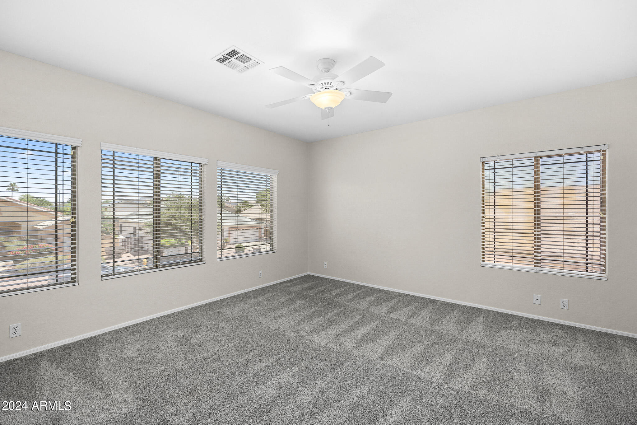 8021 W YUKON Drive, Peoria