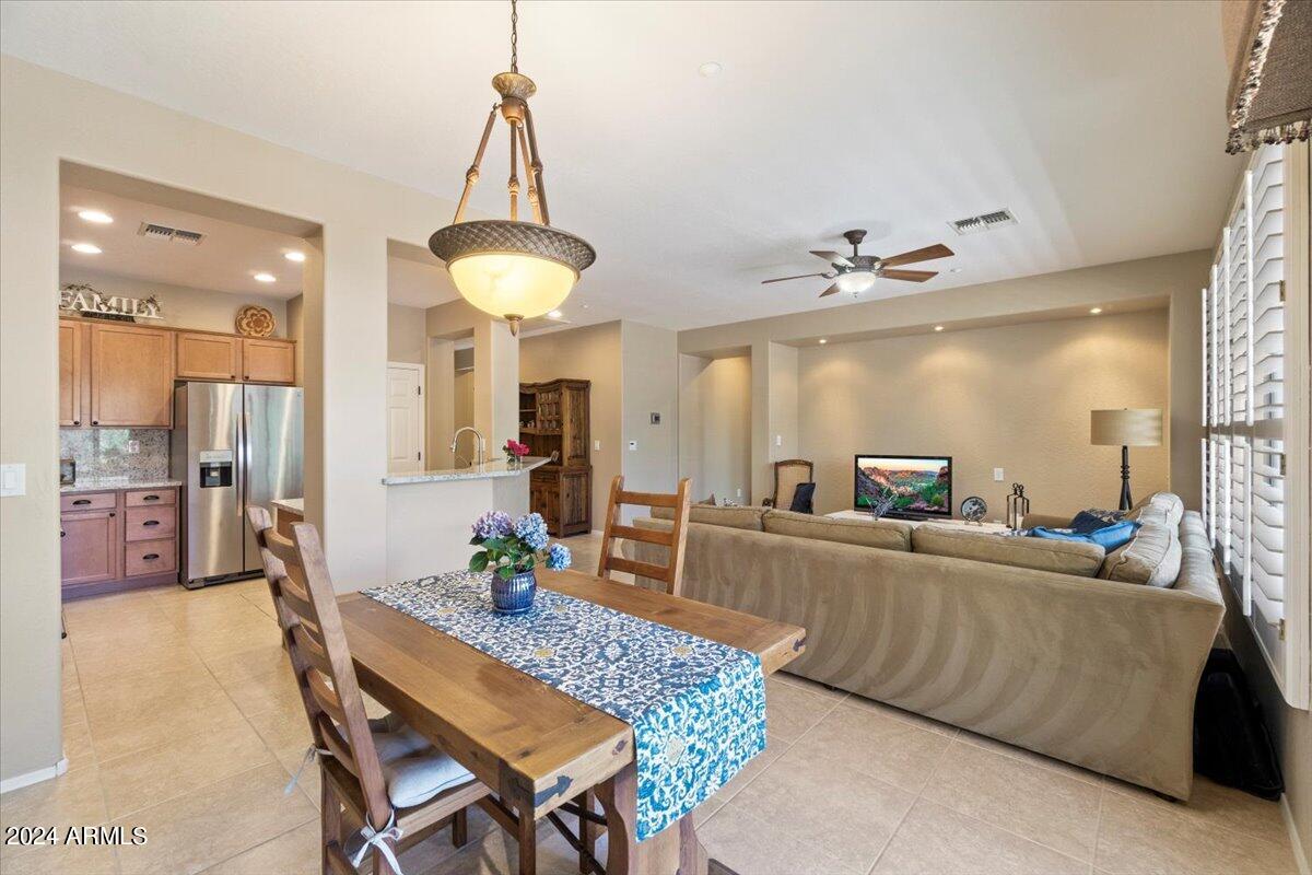 1922 W WHITMAN Court, Anthem