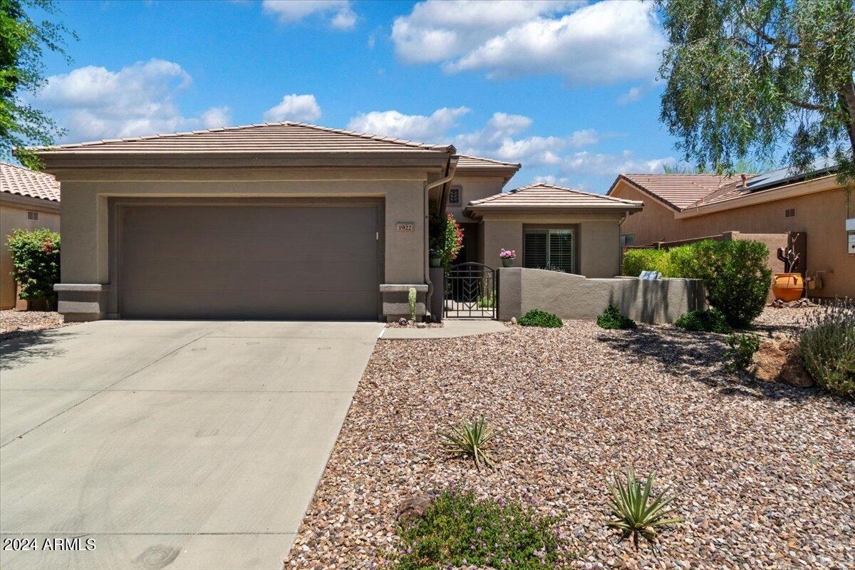 1922 W WHITMAN Court, Anthem