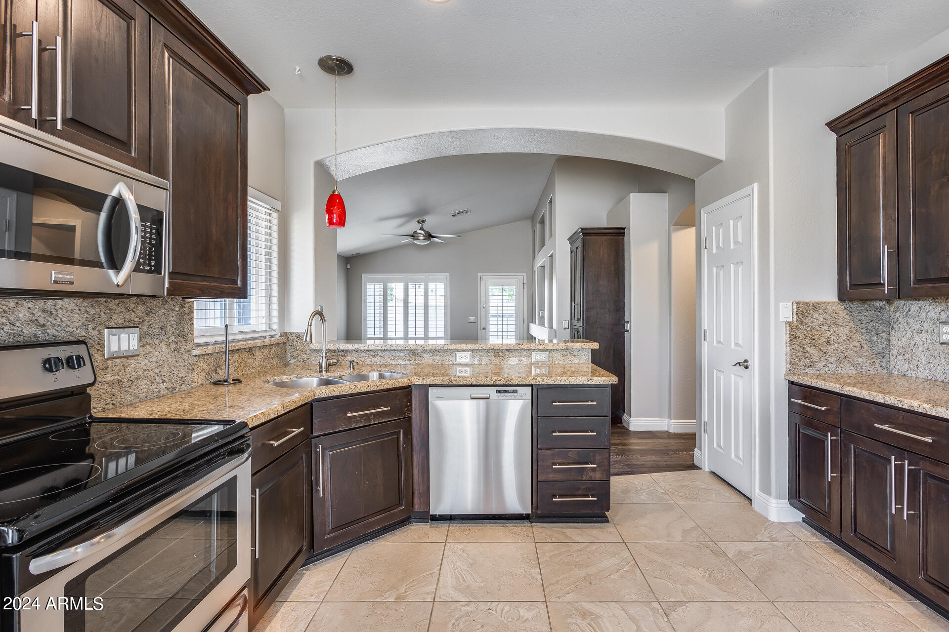 7921 W MELINDA Lane, Peoria