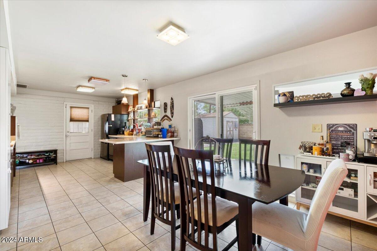 2945 W PORT AU PRINCE Lane, Phoenix