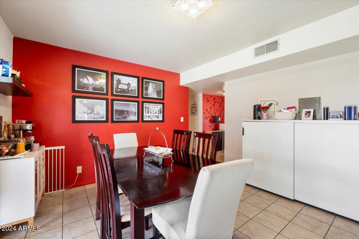 2945 W PORT AU PRINCE Lane, Phoenix