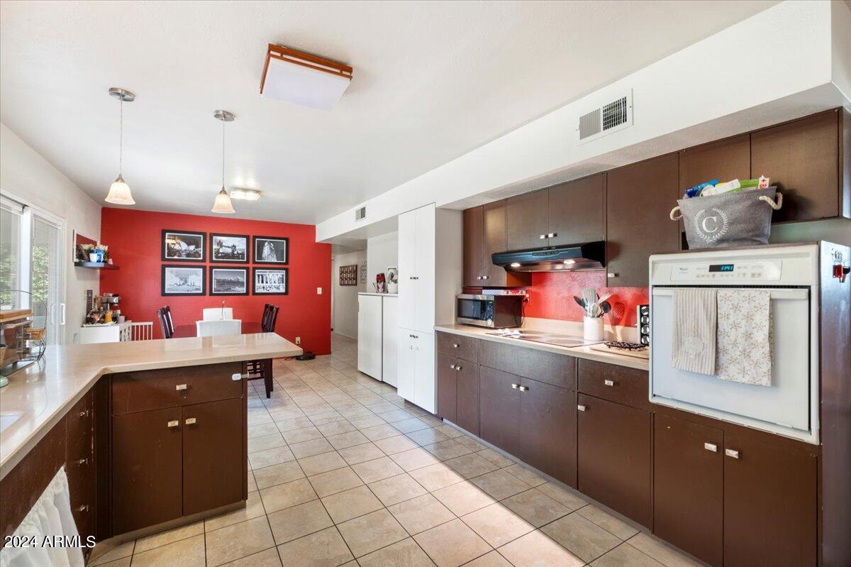 2945 W PORT AU PRINCE Lane, Phoenix