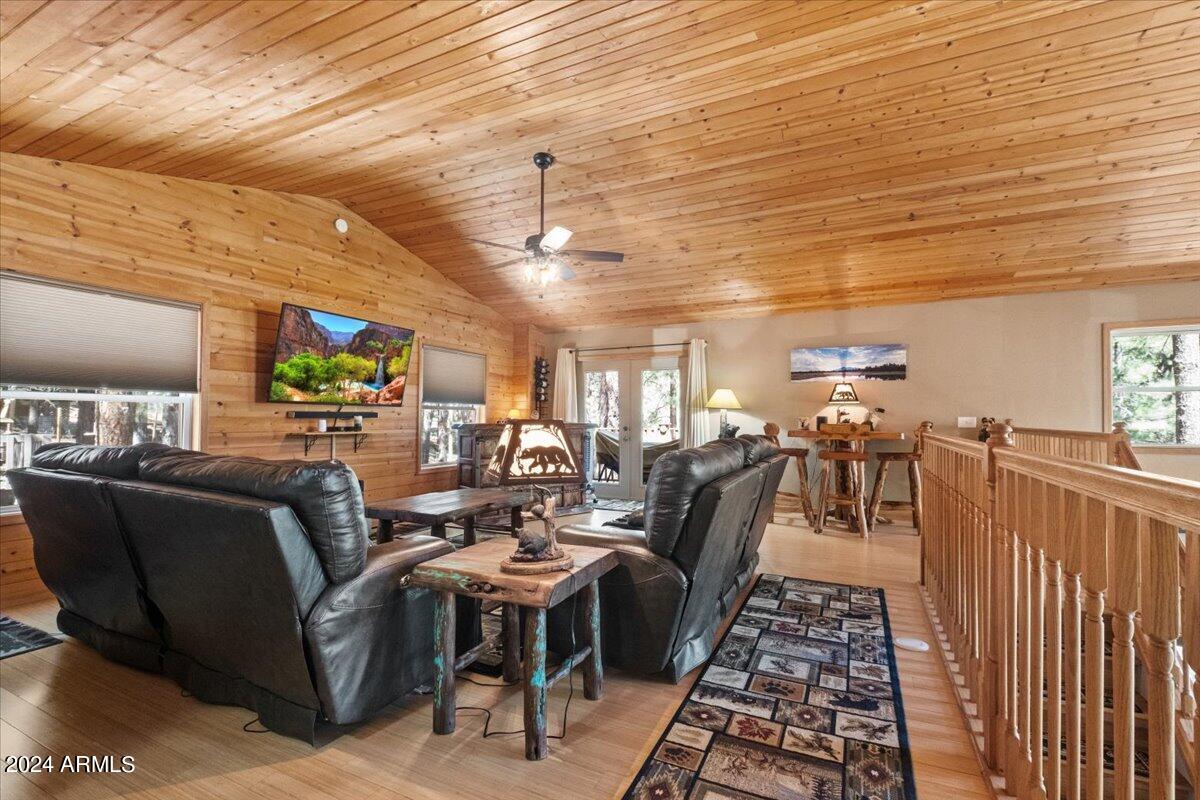 3232 Toho Trail, Flagstaff