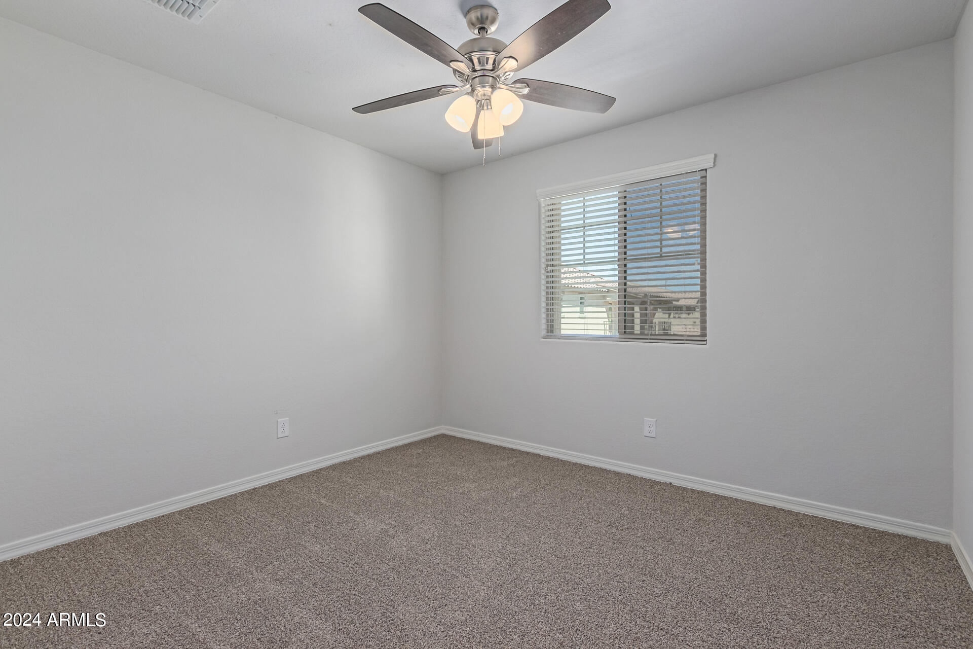 812 E AGUA FRIA Lane, Avondale