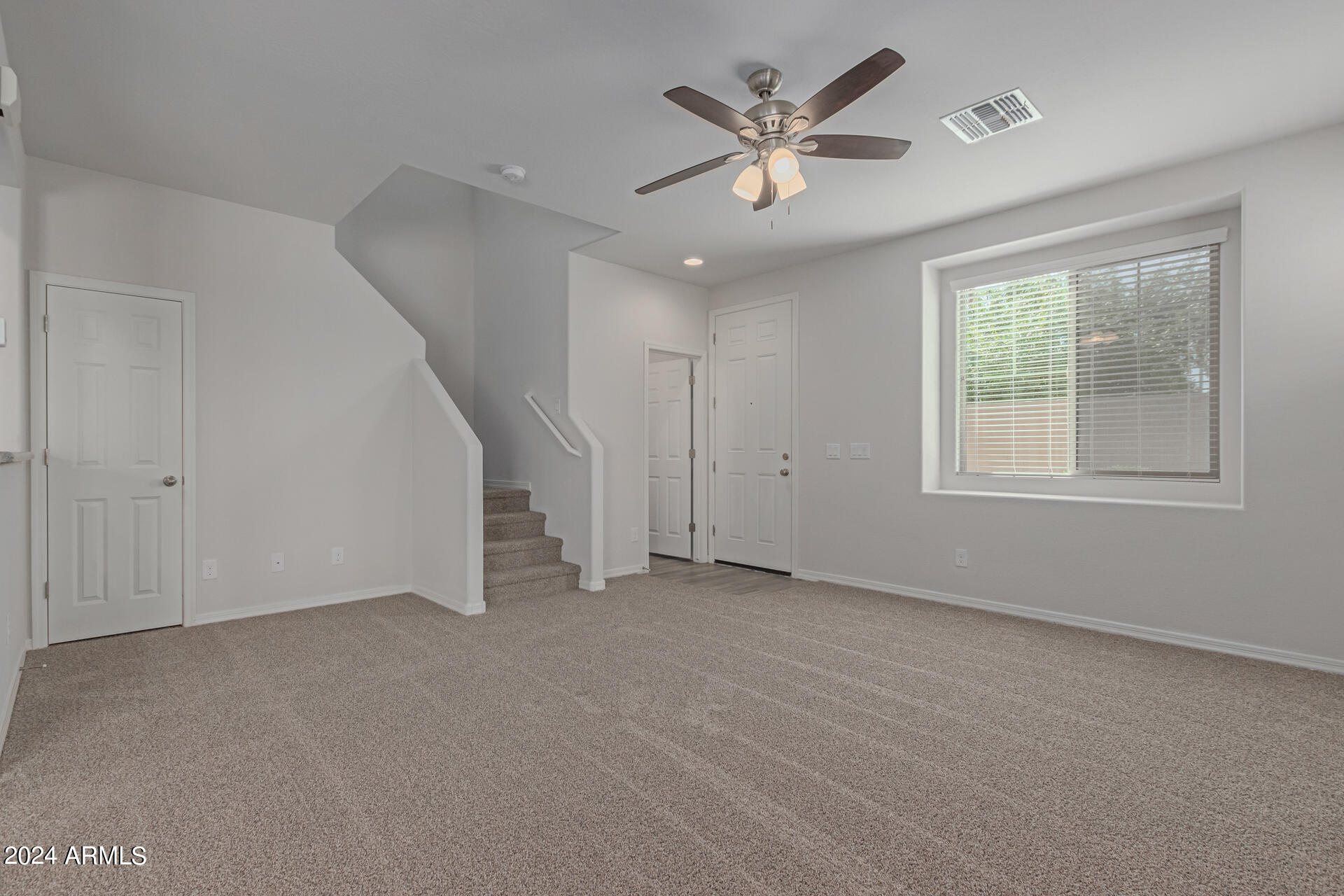 812 E AGUA FRIA Lane, Avondale