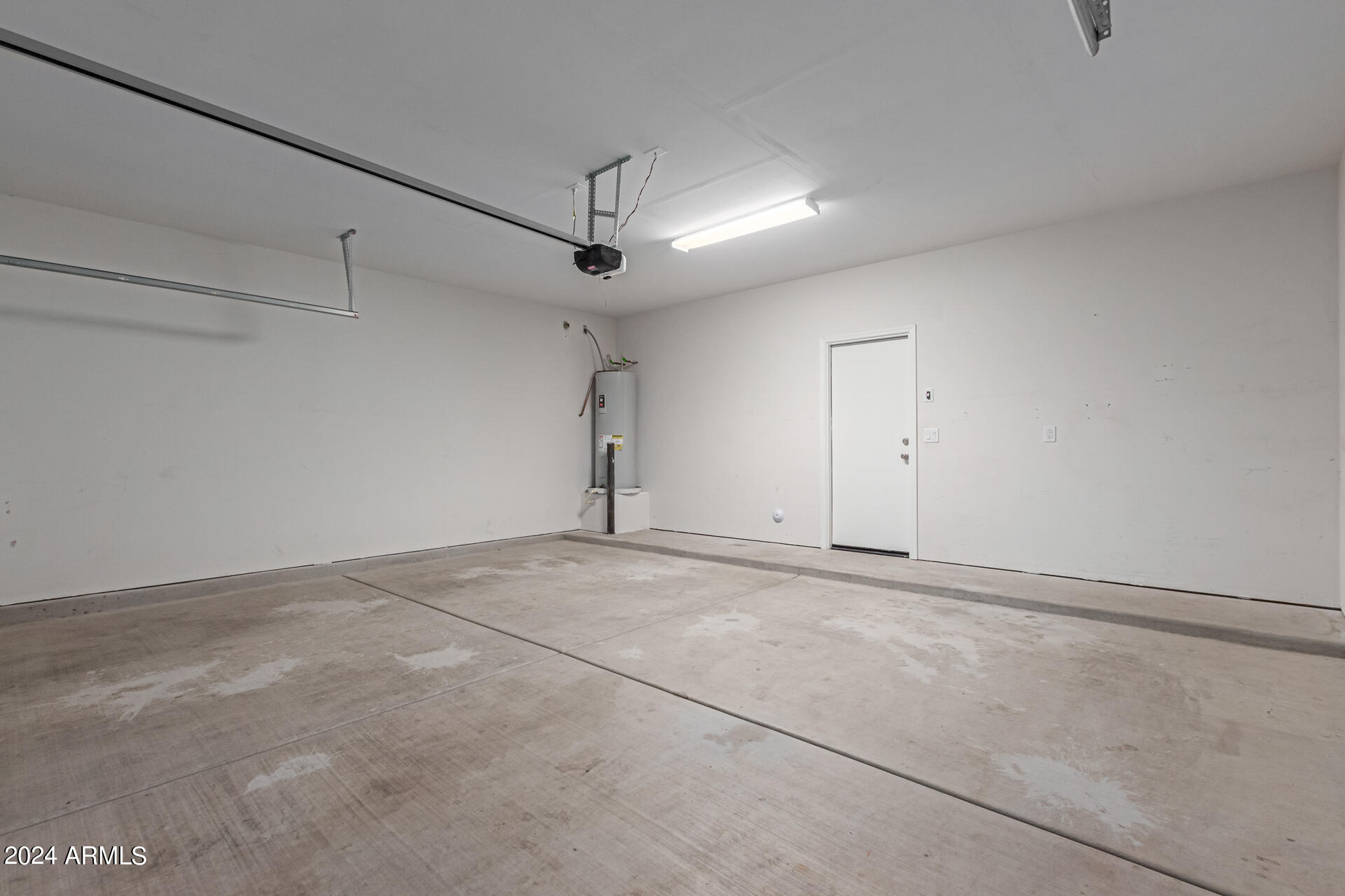 812 E AGUA FRIA Lane, Avondale