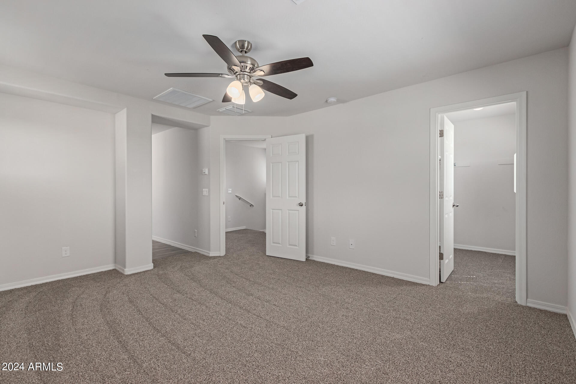 812 E AGUA FRIA Lane, Avondale