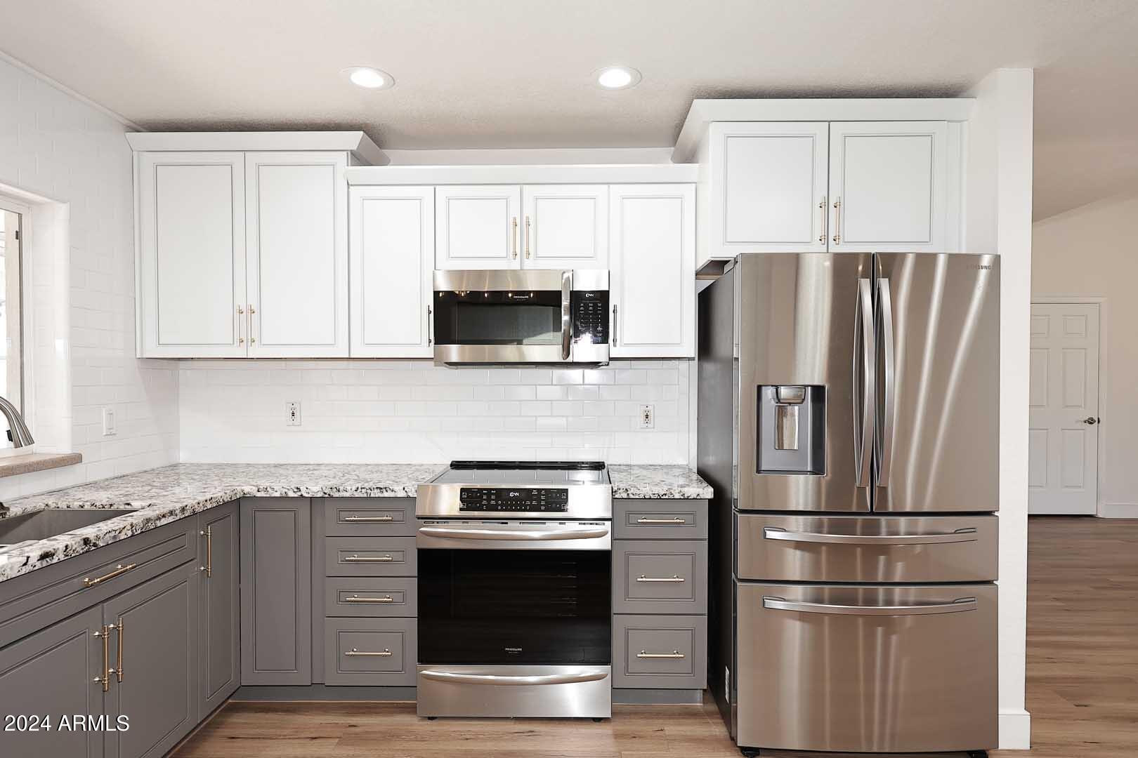 4229 E ACOMA Drive, Phoenix